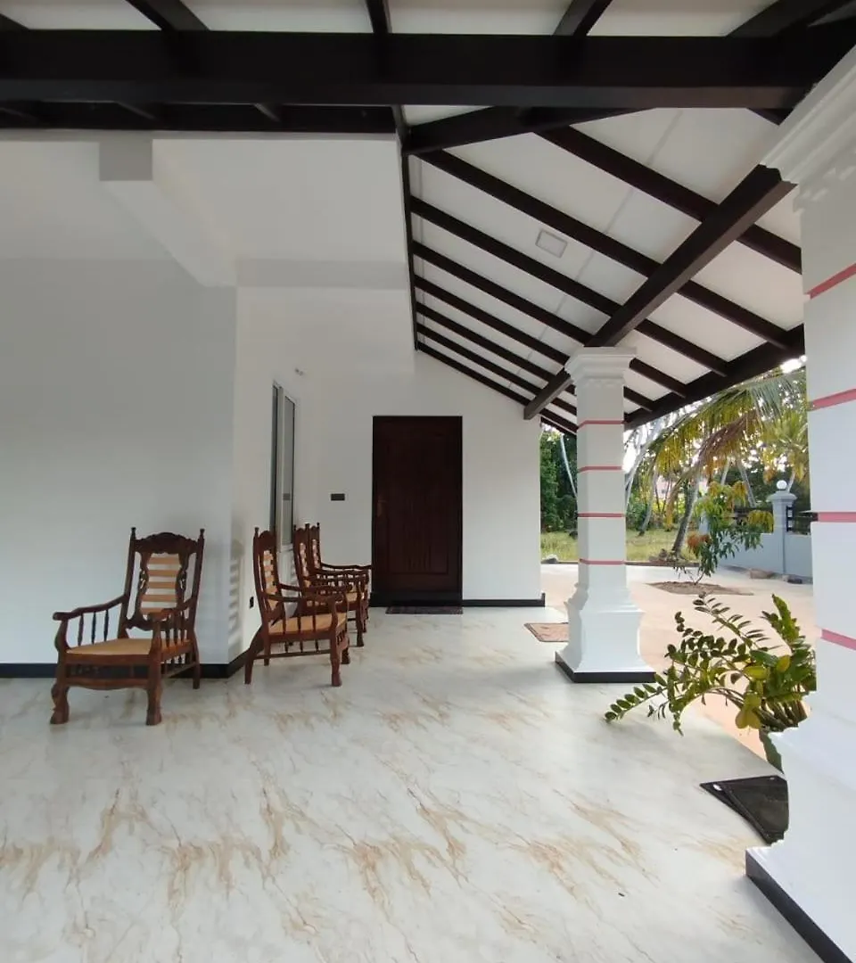 Vivente Negombo Apartment