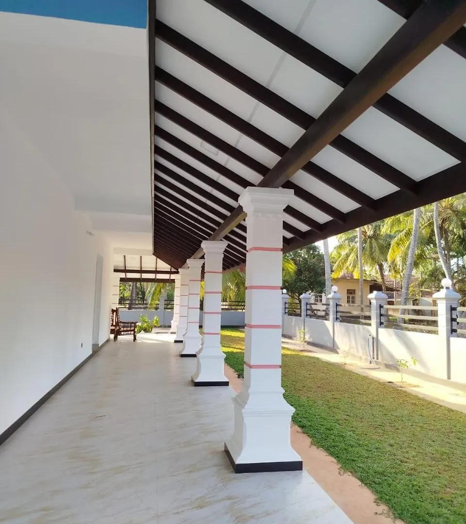 Vivente Negombo Apartment